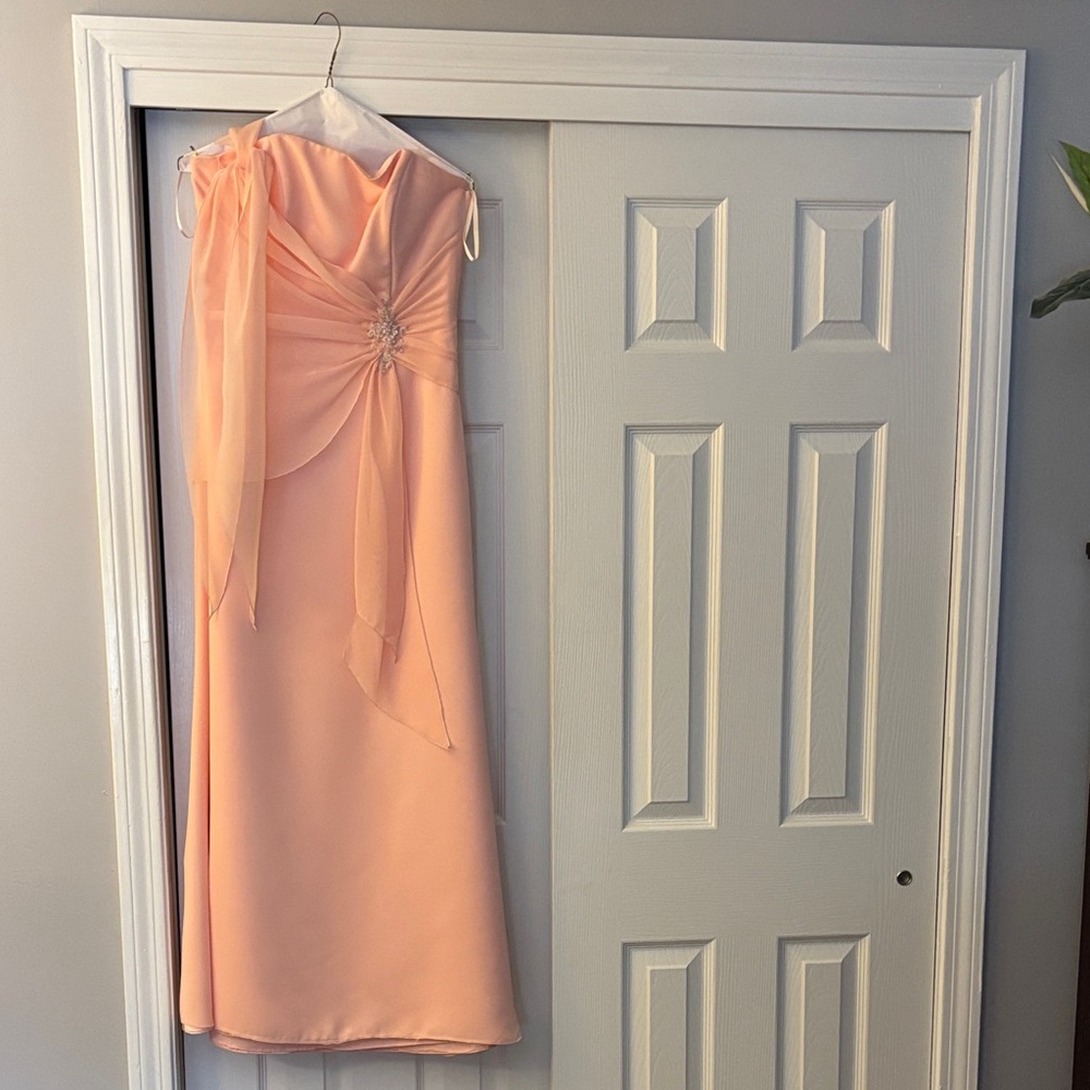 Elegant Peach Evening Gown with one shoulder tie!!